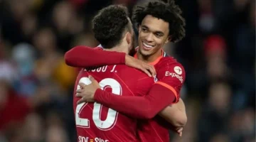 أرنولد يعبر عن قلقه من أداء جوتا قبل مواجهة ليفربول وريال مدريد ويرصد تأثير إصابة «ذراع البلايستيشن» على جاهزيته